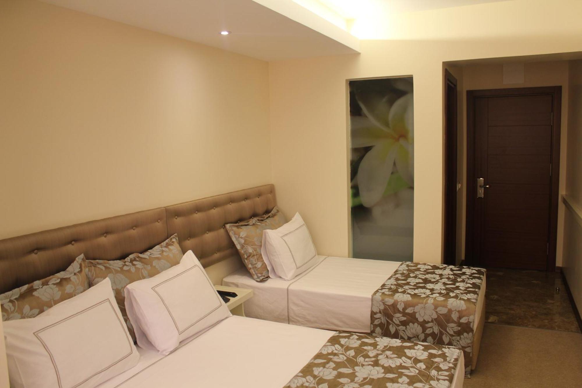 Grand Washington Hotel Istanbul Bagian luar foto