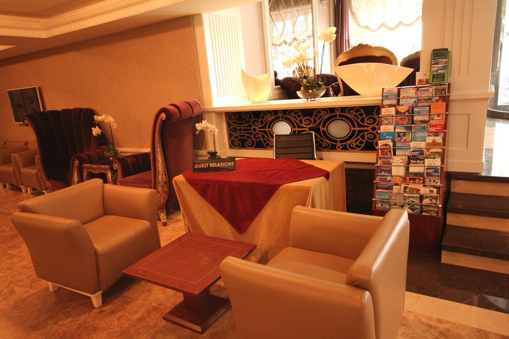 Grand Washington Hotel Istanbul Bagian luar foto