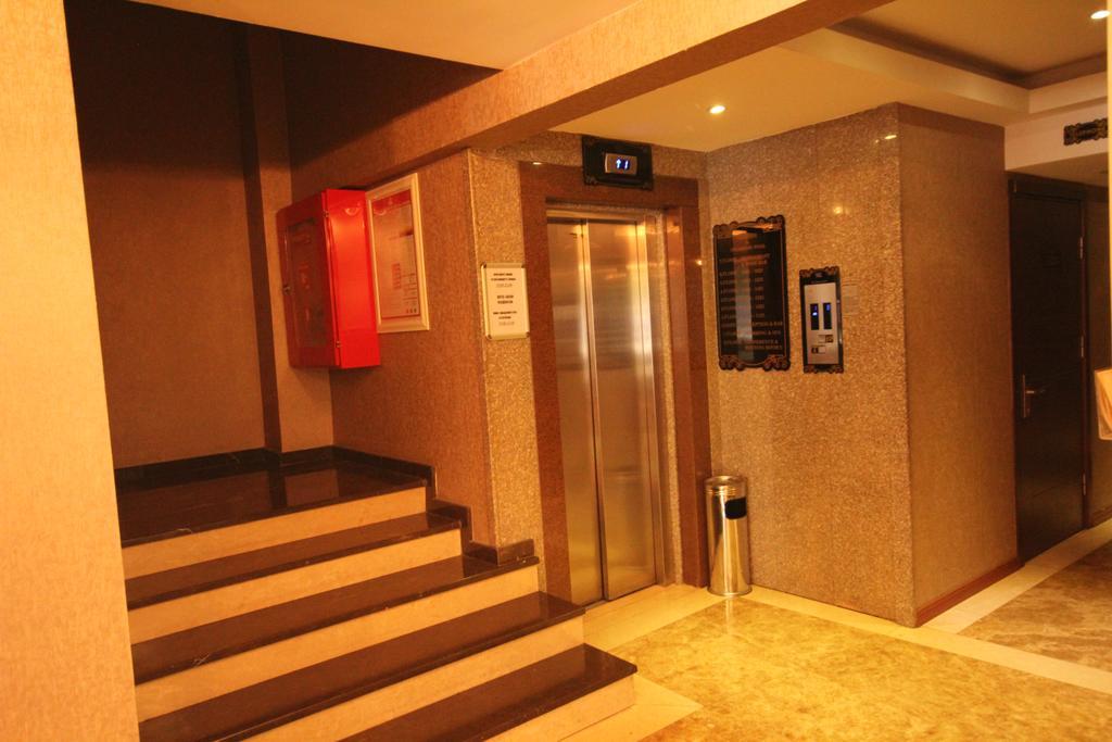 Grand Washington Hotel Istanbul Bagian luar foto