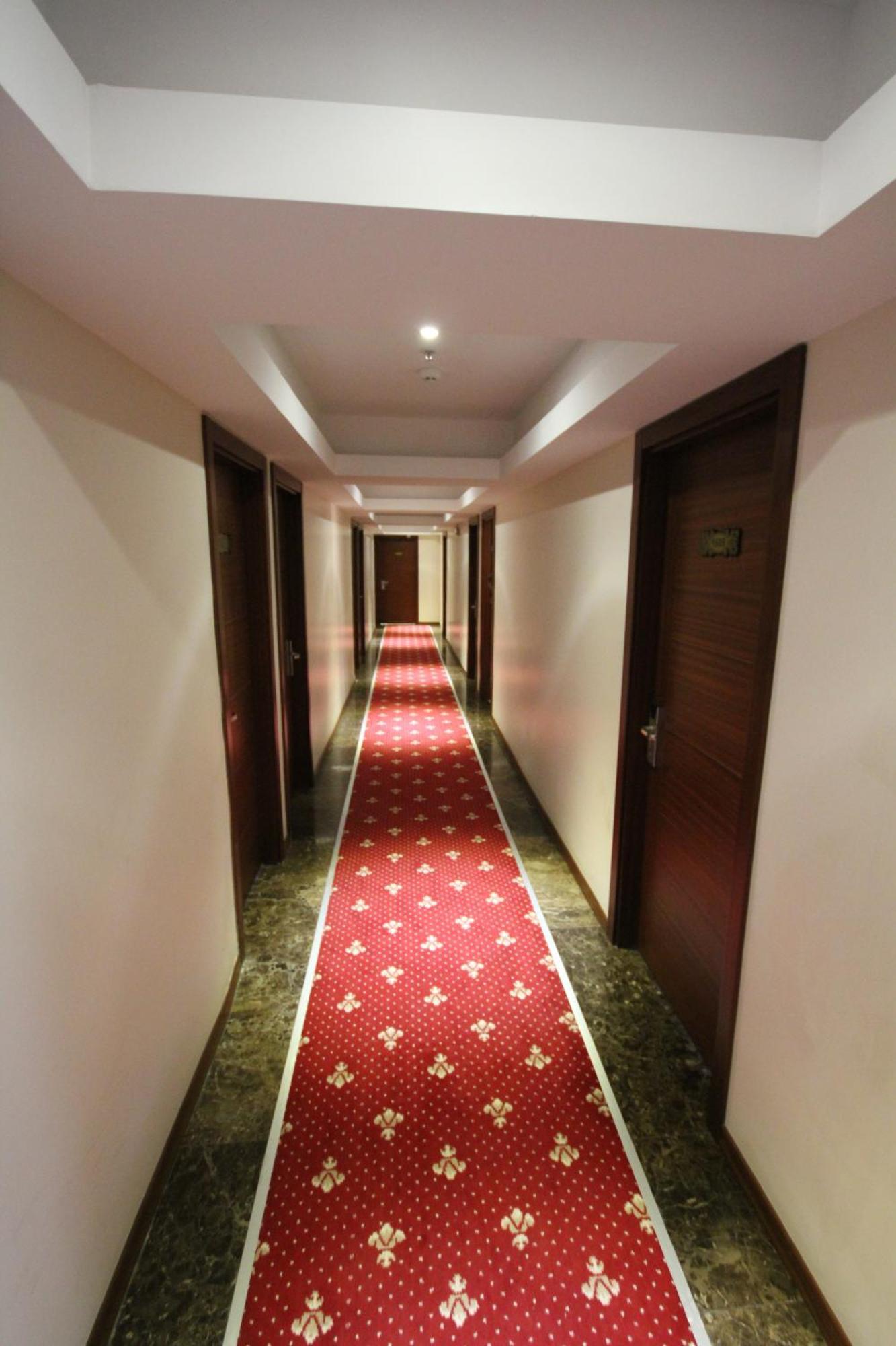 Grand Washington Hotel Istanbul Bagian luar foto